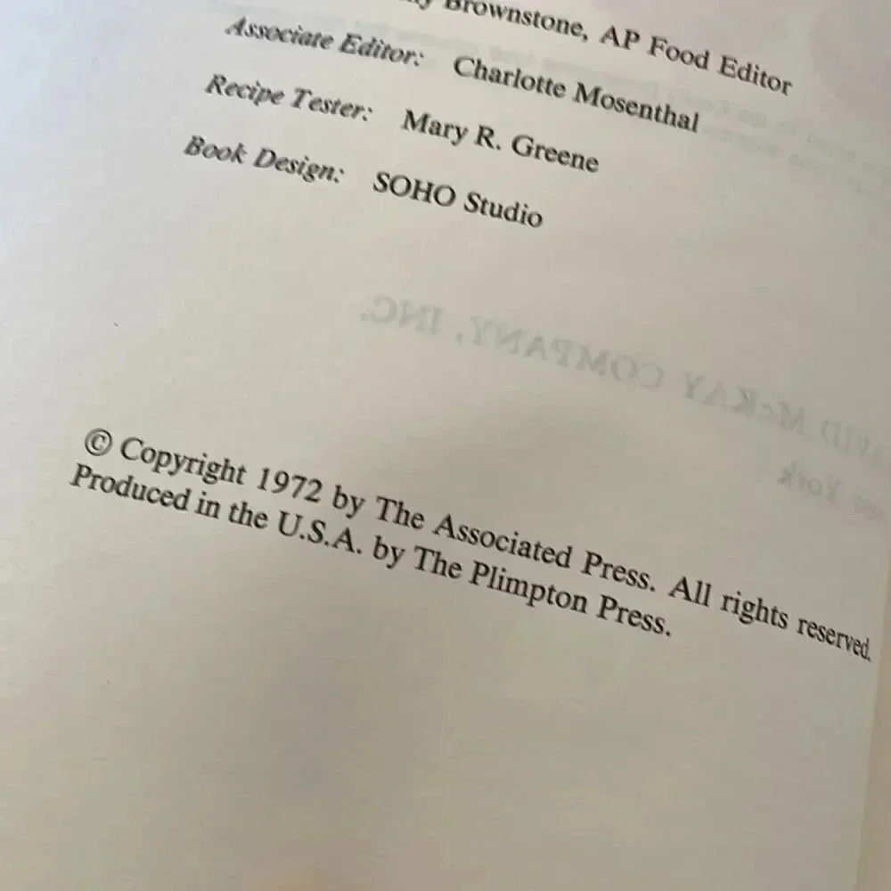 *Final Price* Cecily Brownstone’s Associated Press CookBook Vintage 1972 Edition